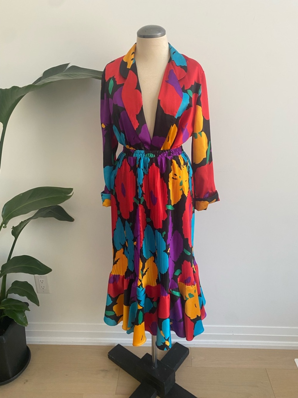 Vintage floral blazer and skirt set